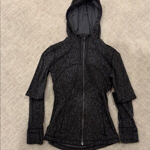 Lululemon define hooded jacket
size 2